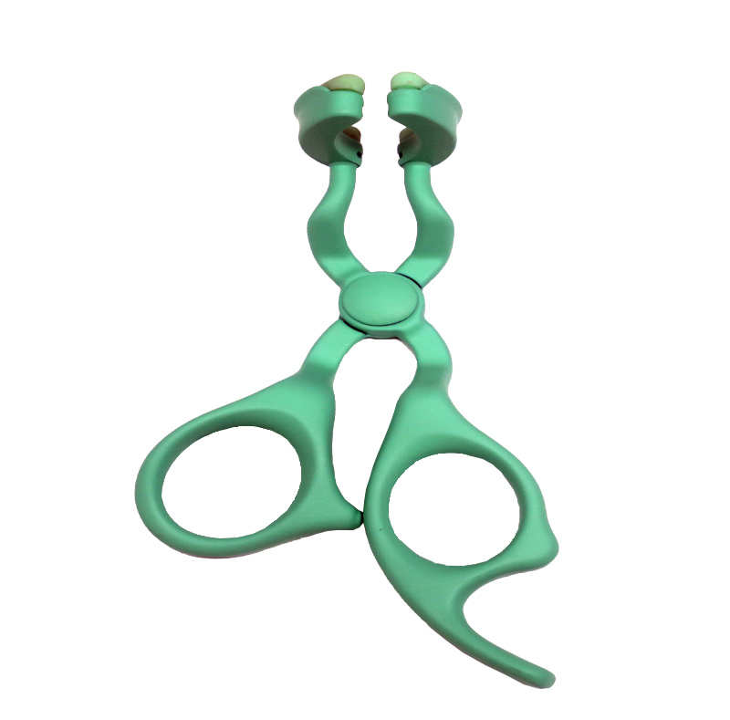 Кольорові контактні лінзи